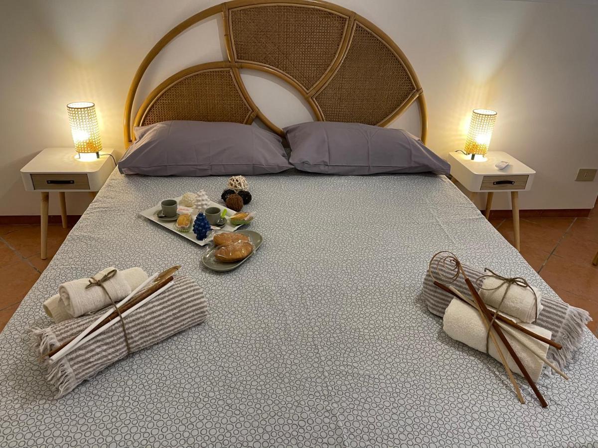 Casa Vacanze Baglio Barcellona Mondello Palermo Luaran gambar