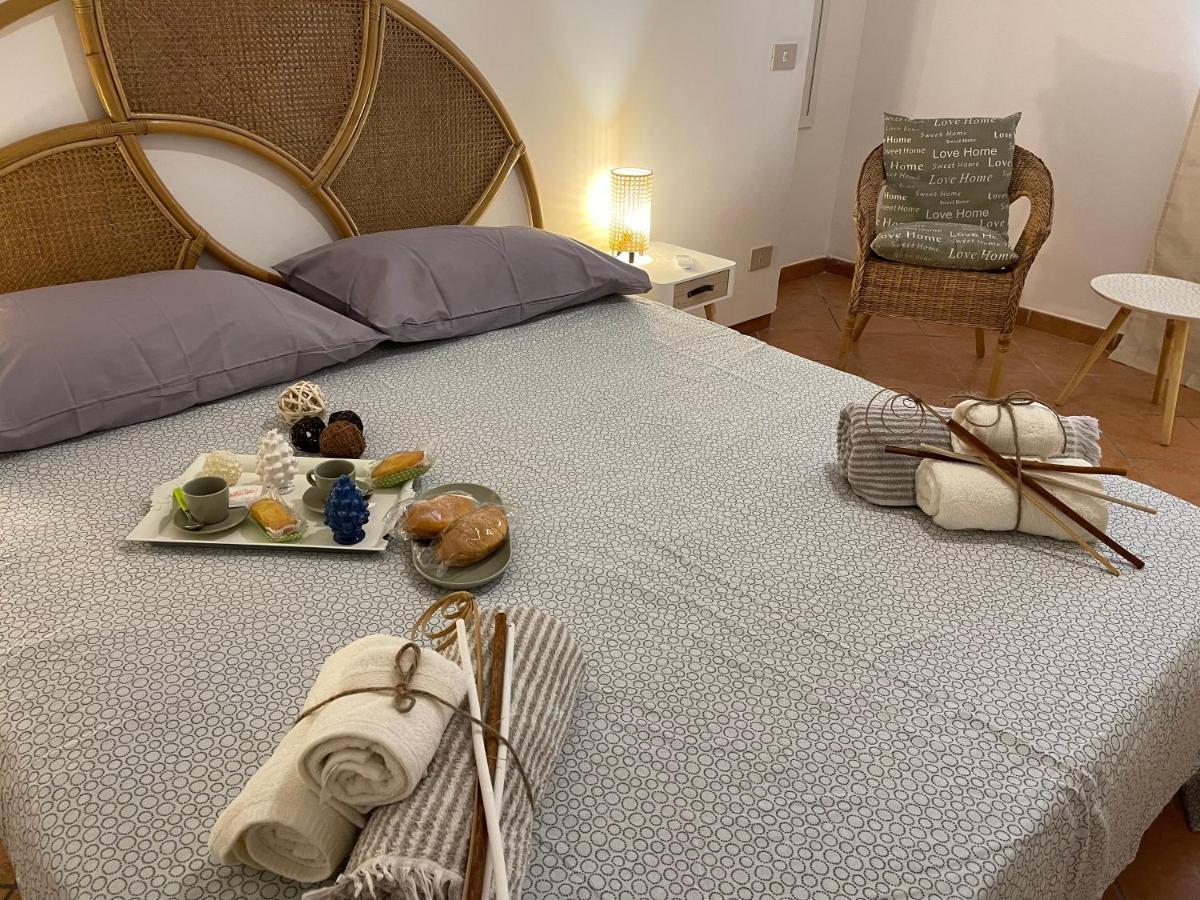 Casa Vacanze Baglio Barcellona Mondello Palermo Luaran gambar