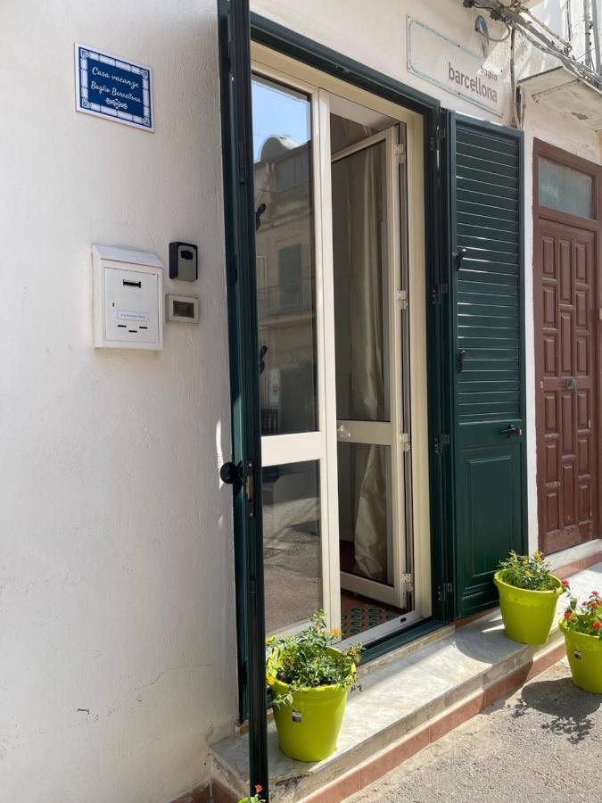 Casa Vacanze Baglio Barcellona Mondello Palermo Luaran gambar